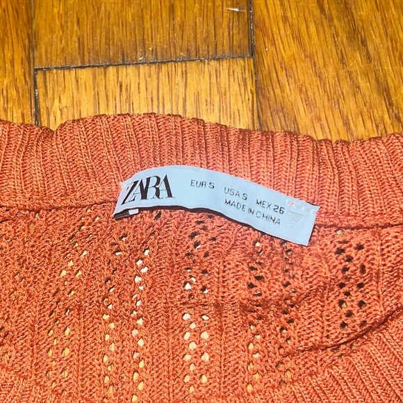 Zara Crochet Top - Picture 6 of 6